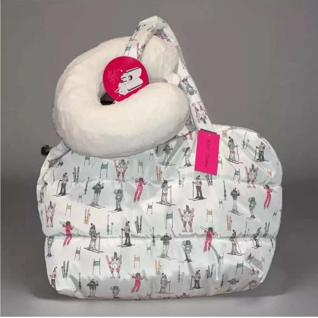 Betsey Johnson White Ski Duffle Bag & Neck Pillow Nwt